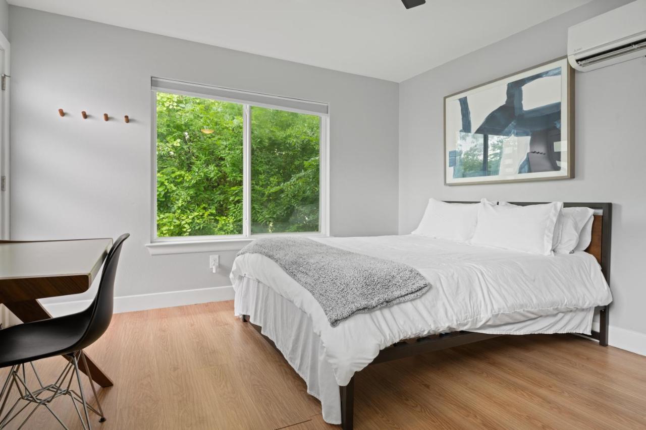 Detached 1 Bed 1 Bath In-Law Suite 3 Miles From Downtown! Austin Extérieur photo